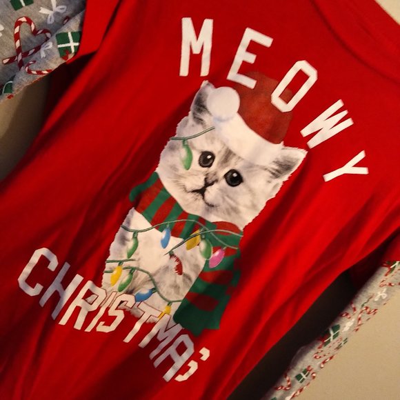 Wound Up M juniors 7-9 Meowy Christmas pj faux layered Top w.leggins slippers - Picture 11 of 14